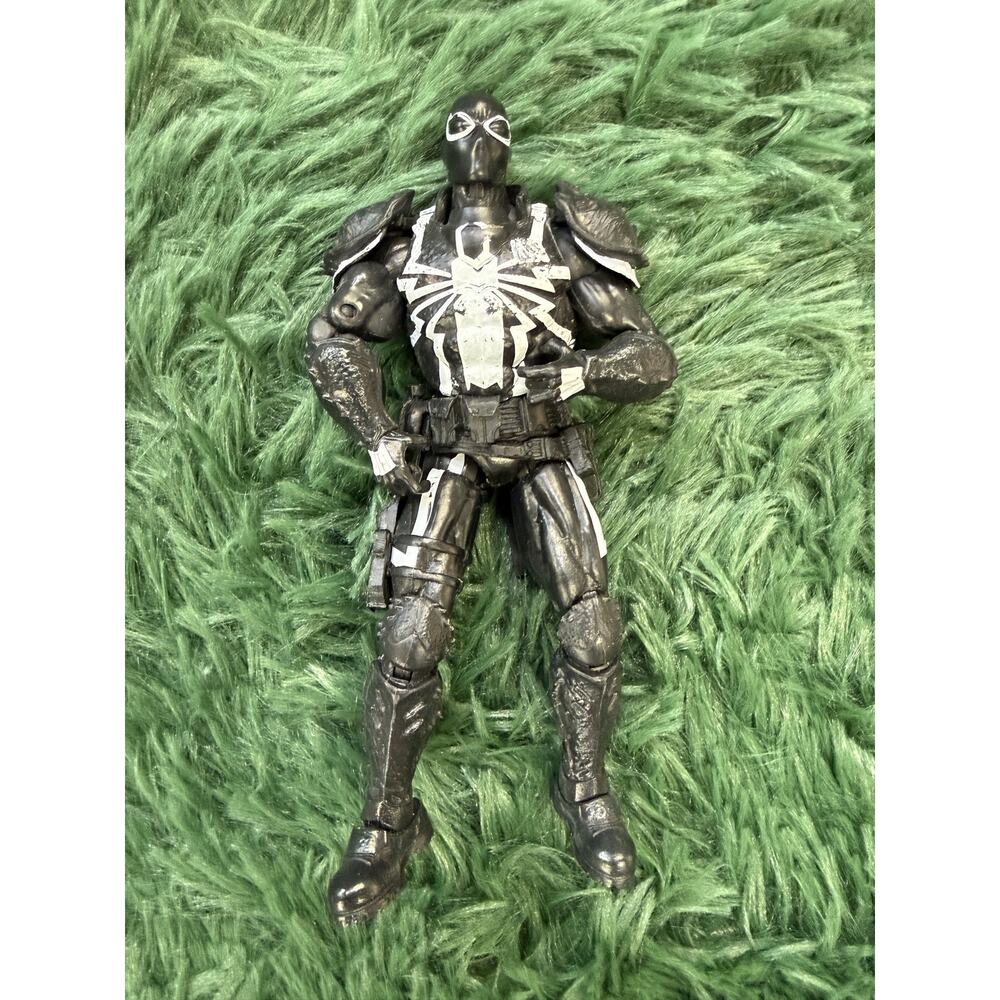 Marvel Legends Venom Action Figure Black Symbiote Spider-Man 7-inch Hasbro 2013